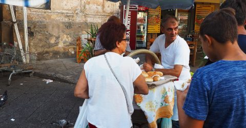 Frittole seller
