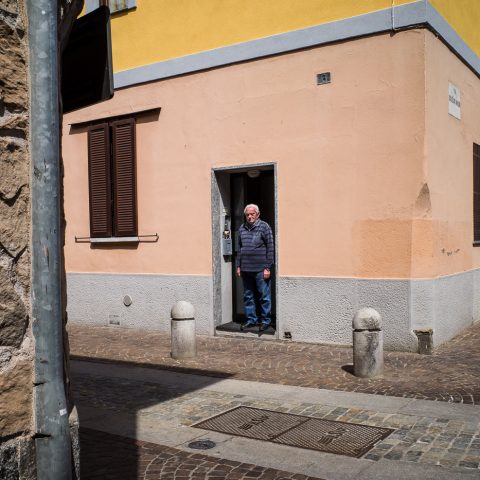 Waiting (from “Going Home – La Strada di Casa” project