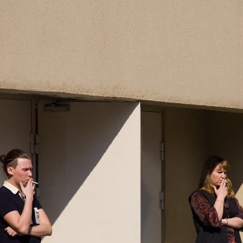 Synchronized smoking