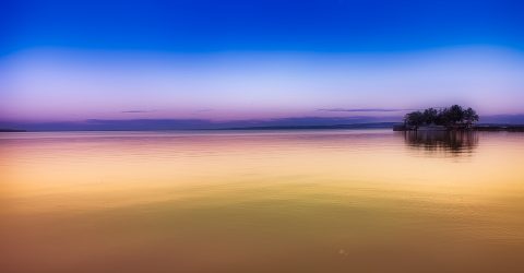Balaton lake at night