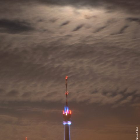 Broadcast tower