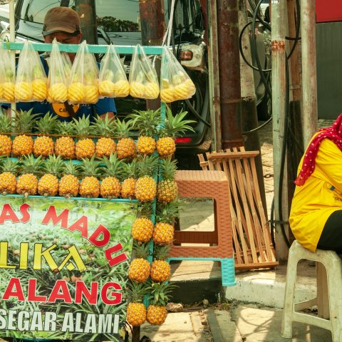 Yellow fruit and t-shirt