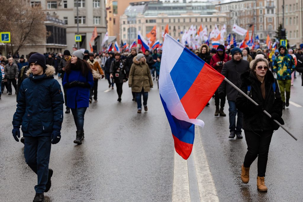 flag-of-protest-exibart-street