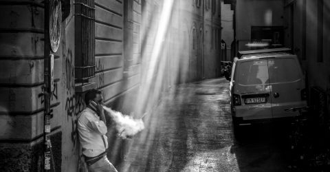 Il barista all’angolo di Via delle Oche