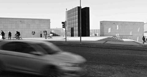Speed and Monuments