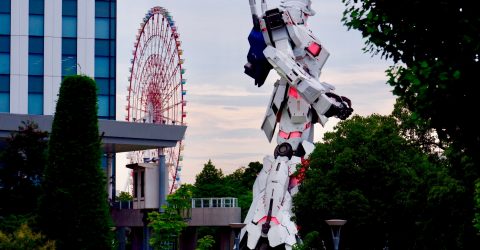Giant gundam