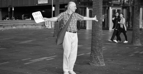 Free Hugs