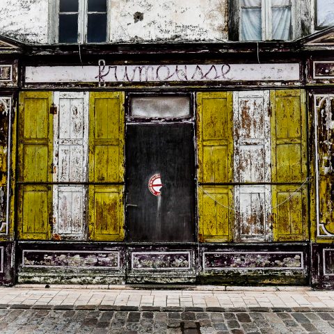 Boutique abandonnée