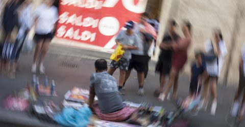 World illusion – the street painter