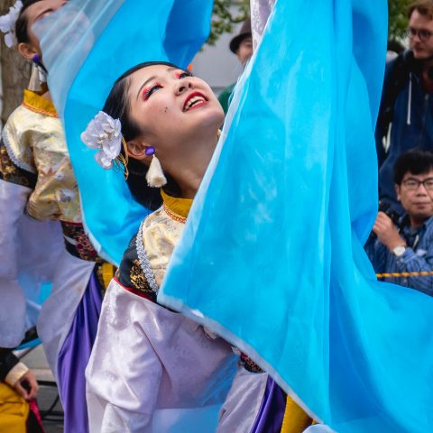 La Danceuse et le Regard au Ciel