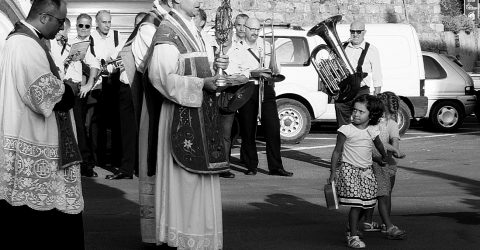 Con gli occhi di bambina