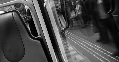 Crack in metro