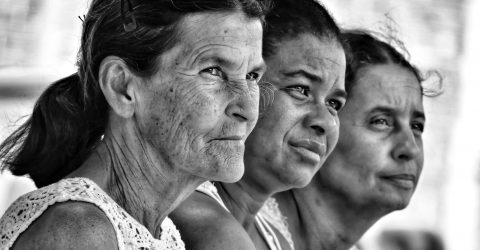 Vila Gandhi_Sisterhood