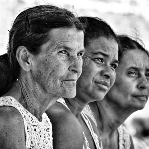 Vila Gandhi_Sisterhood