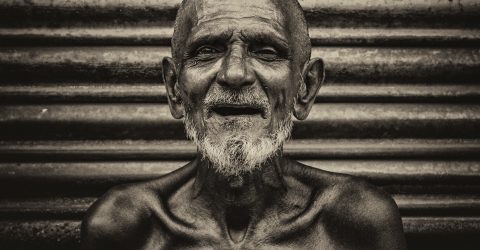 His ribs seem to be camouflaging with the background